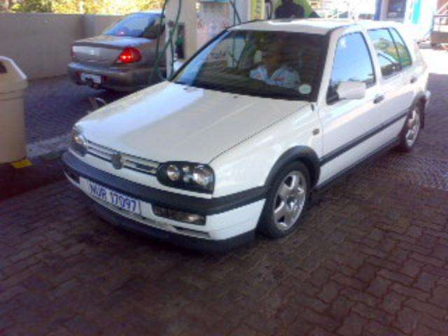 96 VR6 GOLF .130KW IN IMMACULATE CONDITION